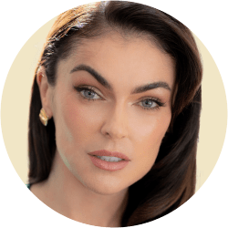 Serinda Swan