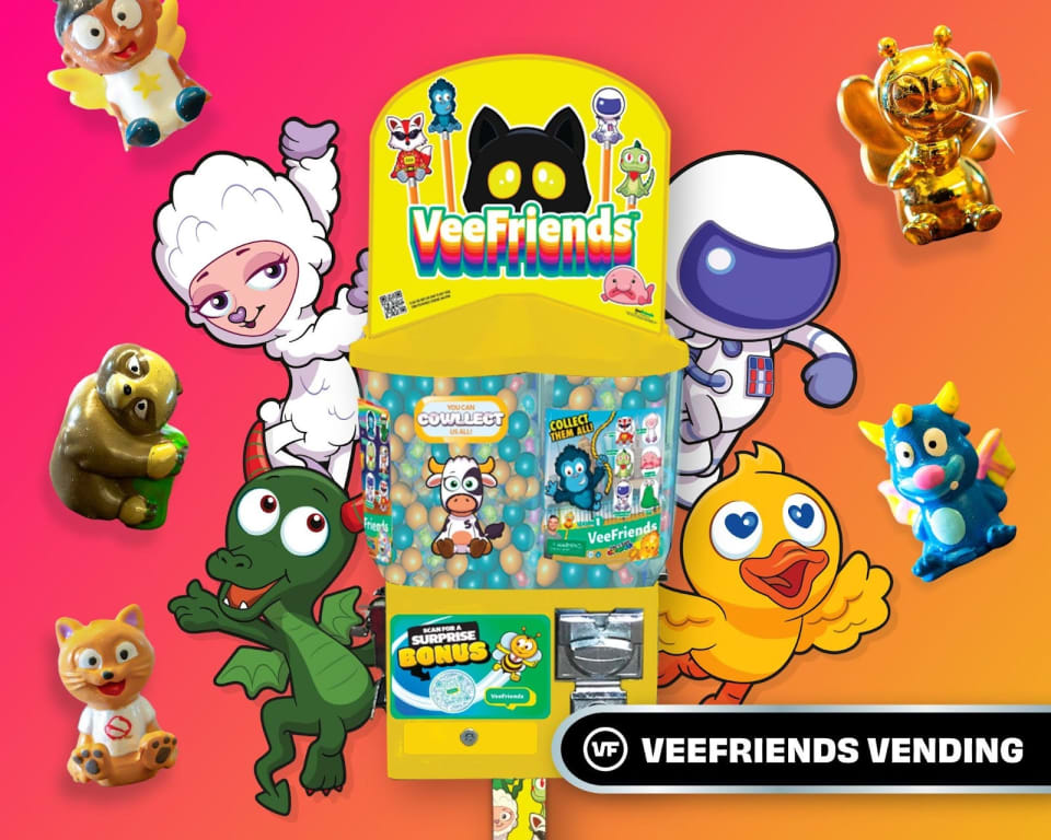 VeeFriends Vending and VeeFriends Minis
