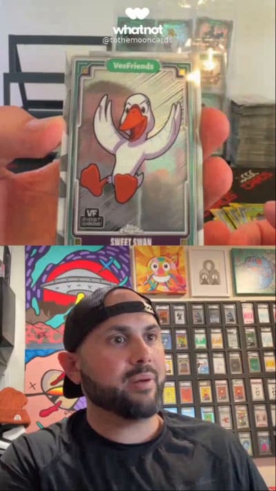 The boys at @ToTheMoon_Cards pulled a BIG ONE!!! @veefriends Topps Chrome doesn’t miss!!! https://t.co/AkM1m2XTME