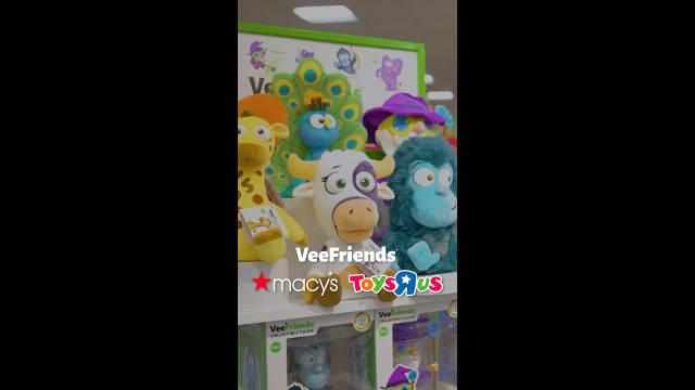VeeFriends x Macy’s and Toys “R” Us | Bringing NFTs to Life!